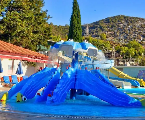 Blue Fish Feriested Konaklı