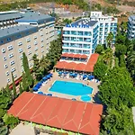 Blue Fish Resort 4*