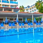 Semesteranläggning (resort) Blue Fish Konaklı
