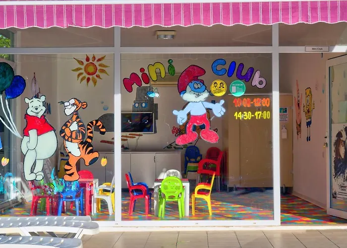 منتجع Blue Fish كوناكلي